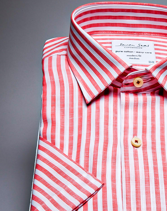 Seven Seas Men Premium Linen Short-Sleeve Shirt. Red Strips.